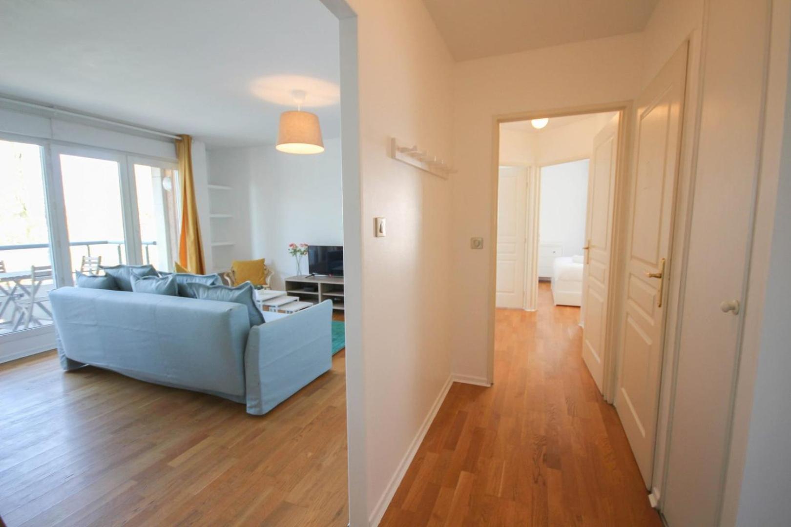 Apartment In Residence With Balcony And Parking Лил Екстериор снимка
